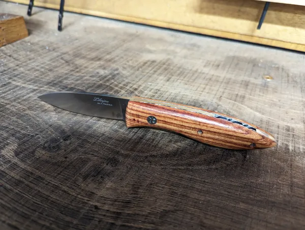 Fabriquez et personnalisez votre couteau pliant l'Anjou sur une journée - Image n°4 - Wecandoo