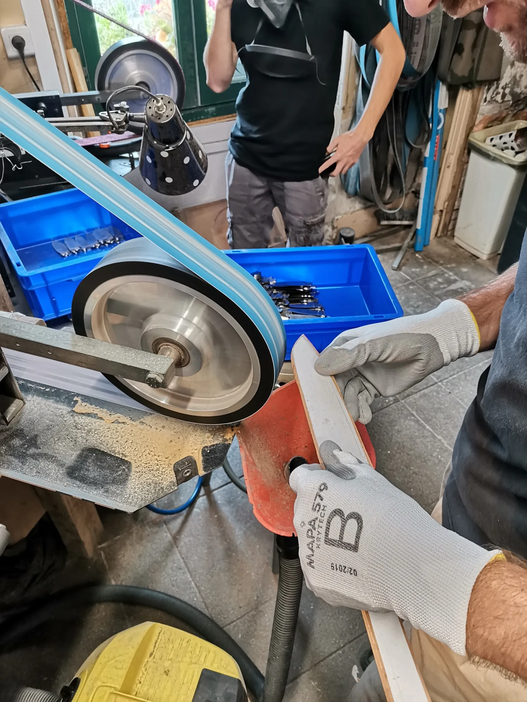 Fabriquez votre couteau droit ou pliant de A à Z - 2 J - Image n°2 - Wecandoo