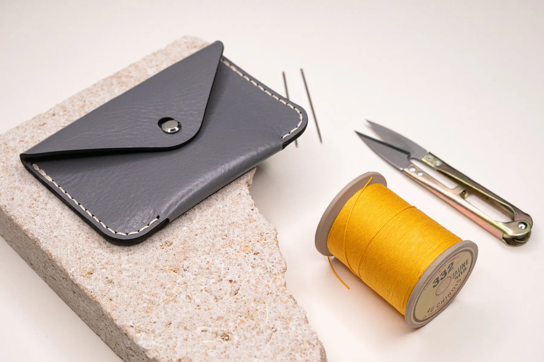 Rassemblez votre équipe et réalisez vos accessoires de petite maroquinerie dans votre lieu - Image n°3 - Wecandoo