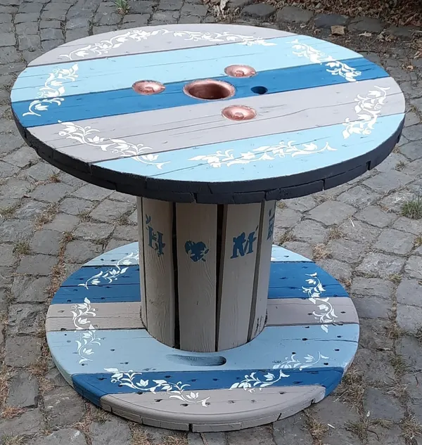 Give your small piece of furniture a makeover in a day - Image n°4 - Wecandoo