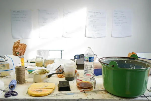 Teintez vos deux sets de table en lin avec les fleurs du jardin - Image n°3 - Wecandoo