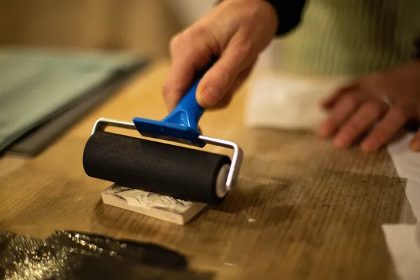 Imprimez vos motifs à la main grâce à la technique du blockprint - Afbeelding nr. 3 - Wecandoo