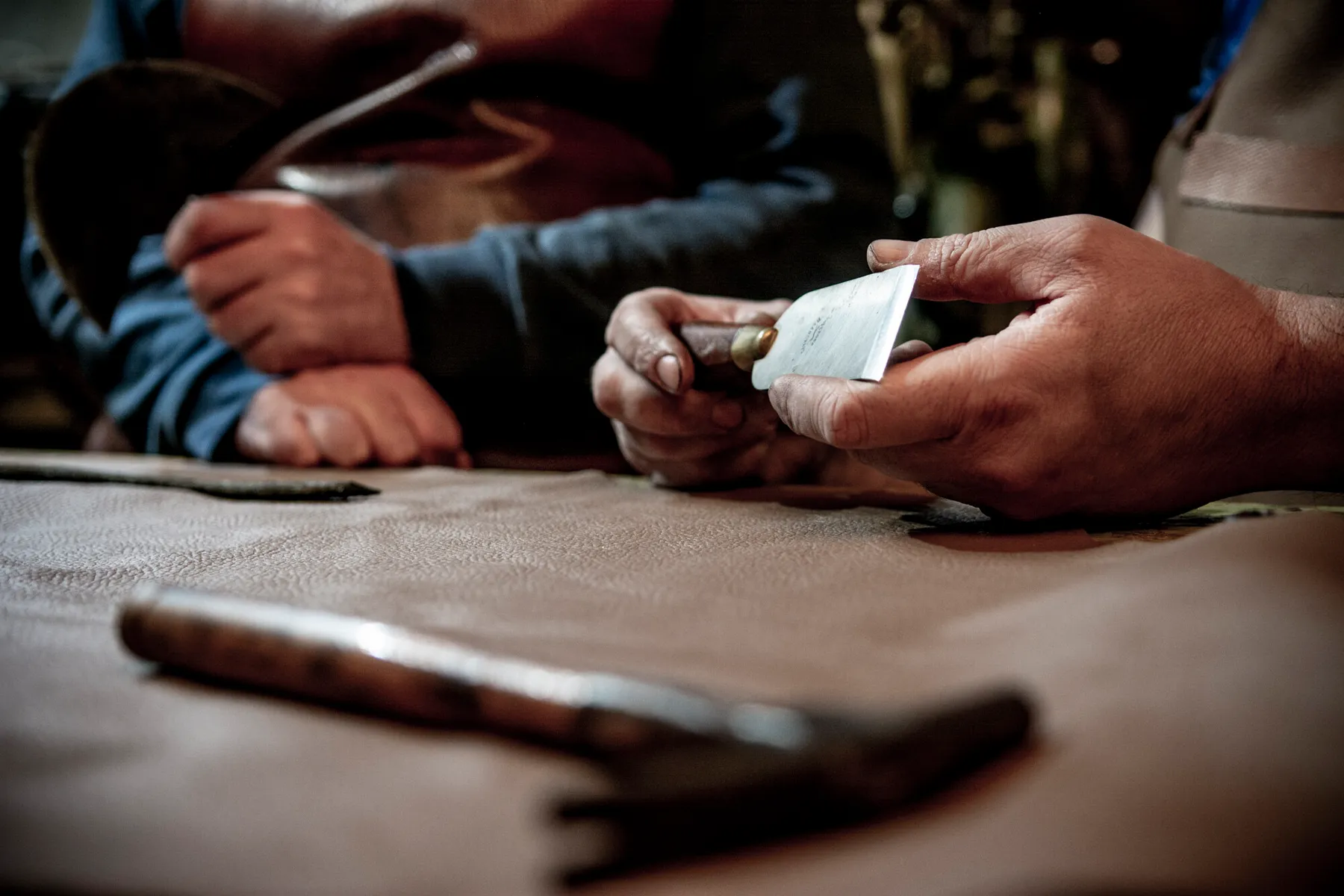 Fabriquez votre tablier en cuir - Image n°4 - Wecandoo