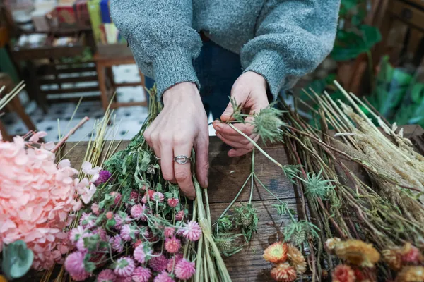 Composez votre bouquet de fleurs fraîches - Afbeelding nr. 2 - Wecandoo
