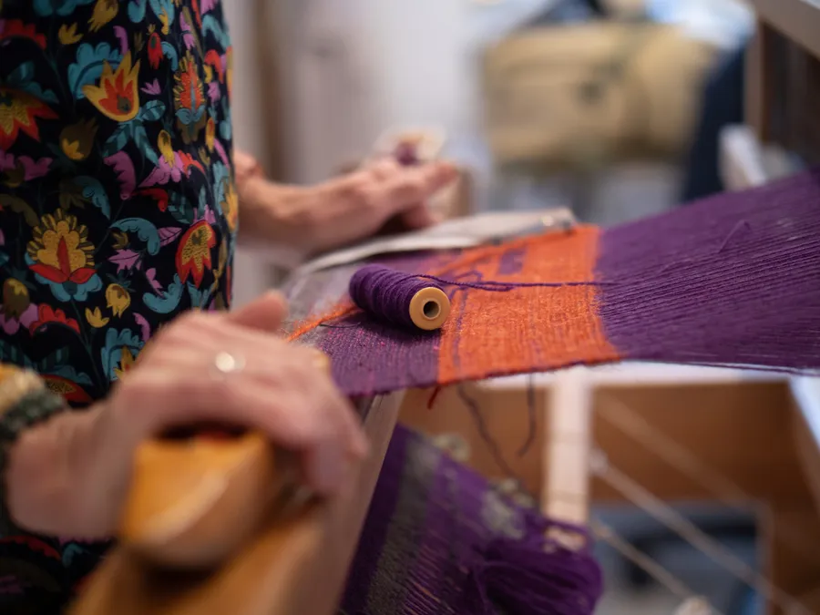 Tissez votre housse de coussin personnalisée sur une journée - Afbeelding nr. 1 - Wecandoo