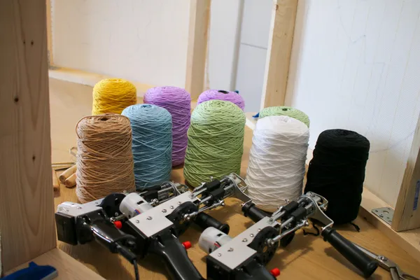 Initiez-vous au tufting avec Natalya - Image n°3 - Wecandoo