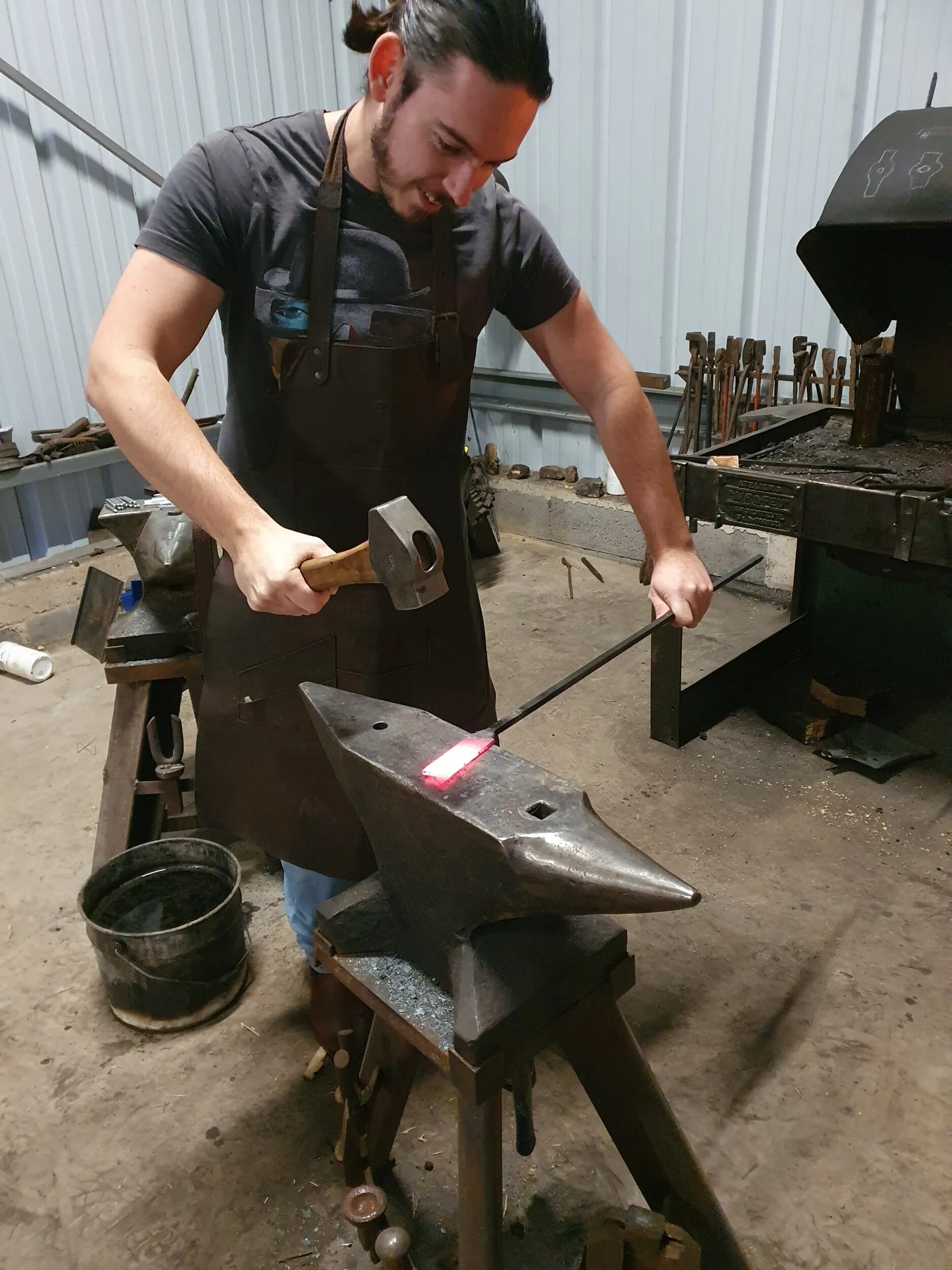 Forgez votre couteau droit sur une journée - Image n°2 - Wecandoo