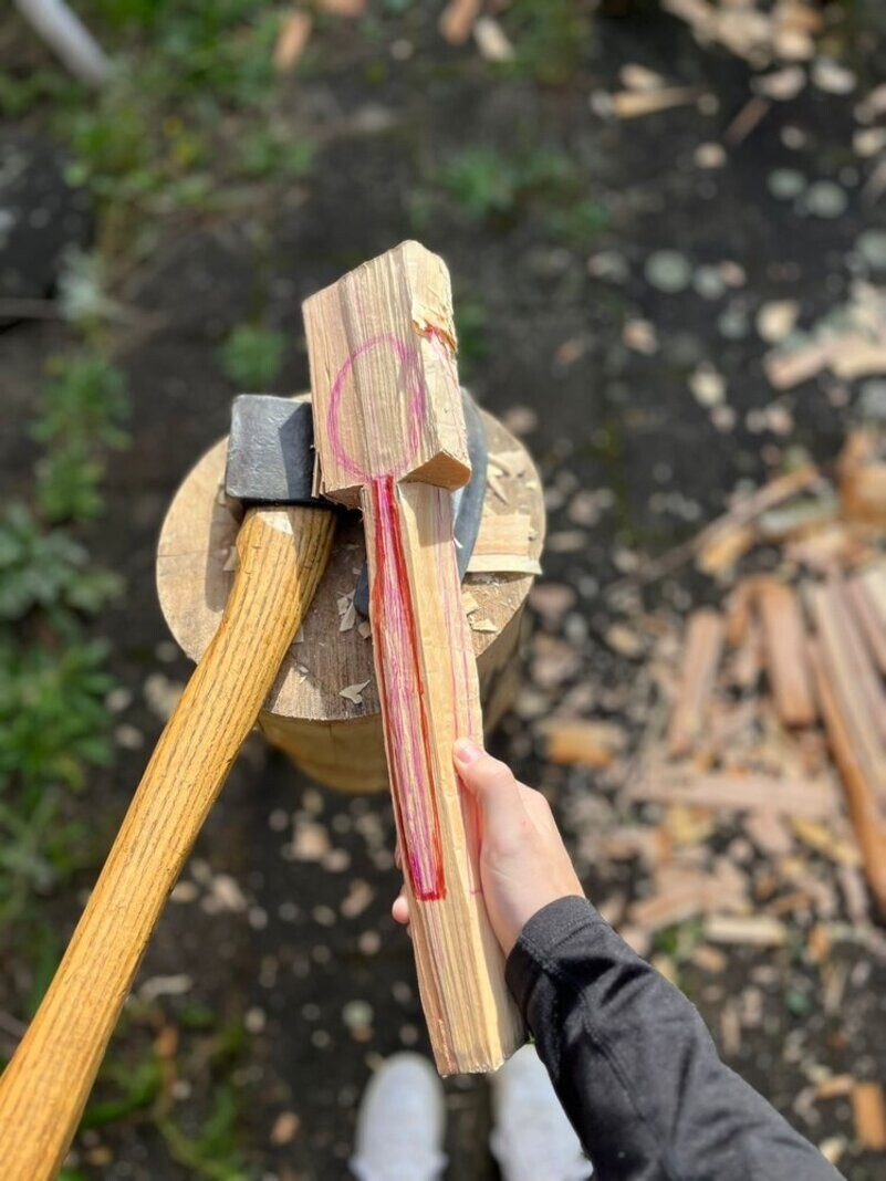 Wecandoo - Learn to carve a spoon from a tree trunk - Image n°2