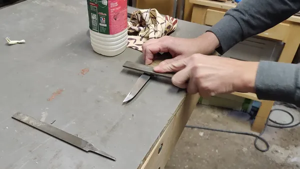 Réalisez votre couteau et votre planche en bois - Image n°4 - Wecandoo