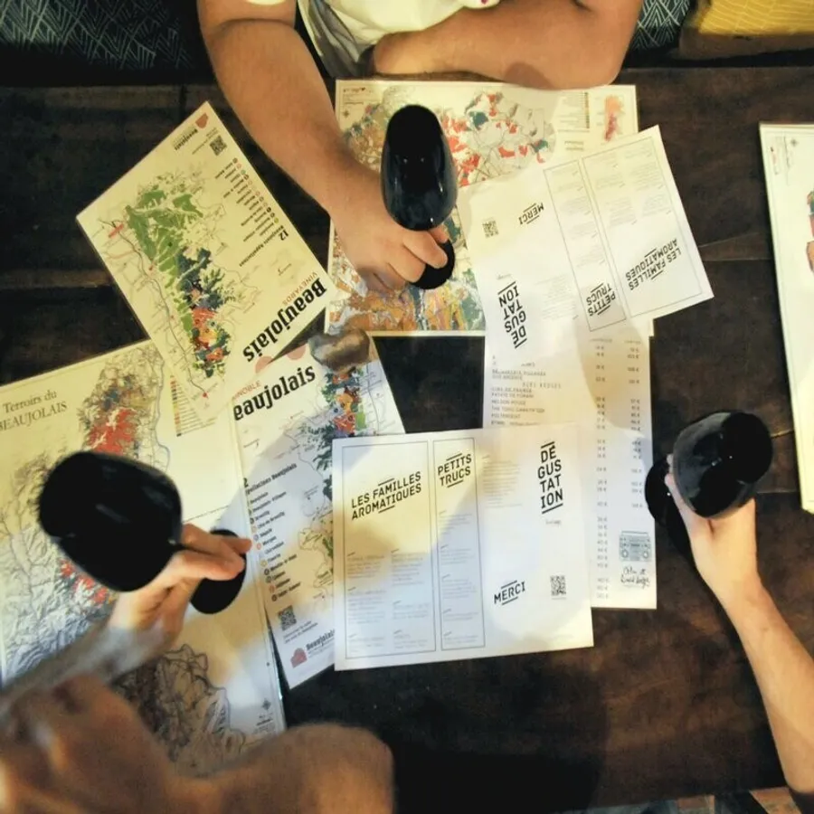 Dégustez des vins à l'aveugle et initiez-vous aux méthodes de dégustation et de vinification dans votre lieu - Image n°1 - Wecandoo