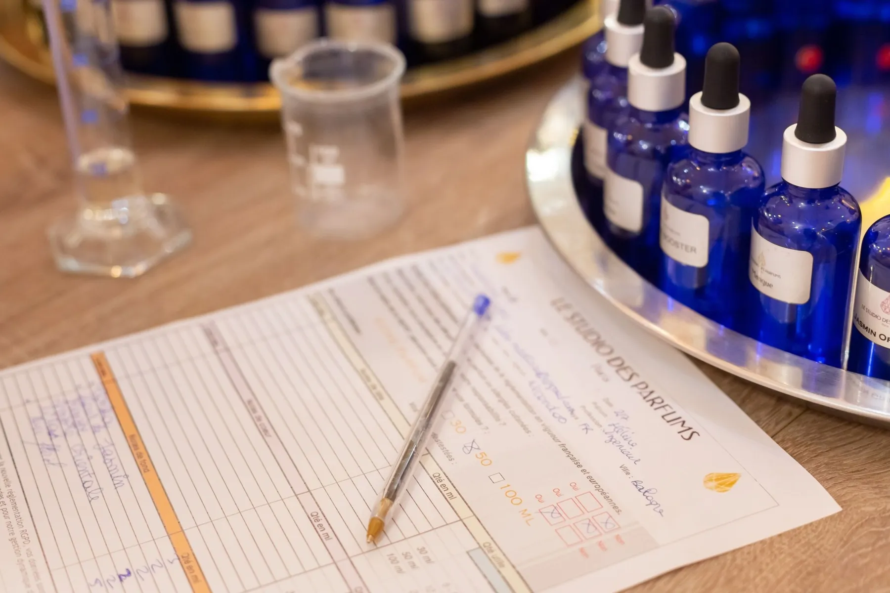 Composez votre propre parfum de 50 ml - Image n°2 - Wecandoo