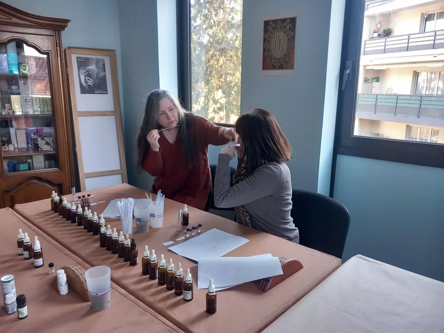 Réalisez vos parfums en duo avec Marie-Gabrielle - Image n°1 - Wecandoo