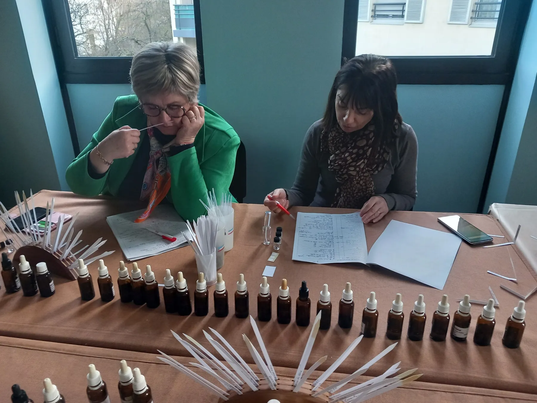 Réalisez votre parfum naturel de 15 ml après une initiation olfactive - Image n°5 - Wecandoo