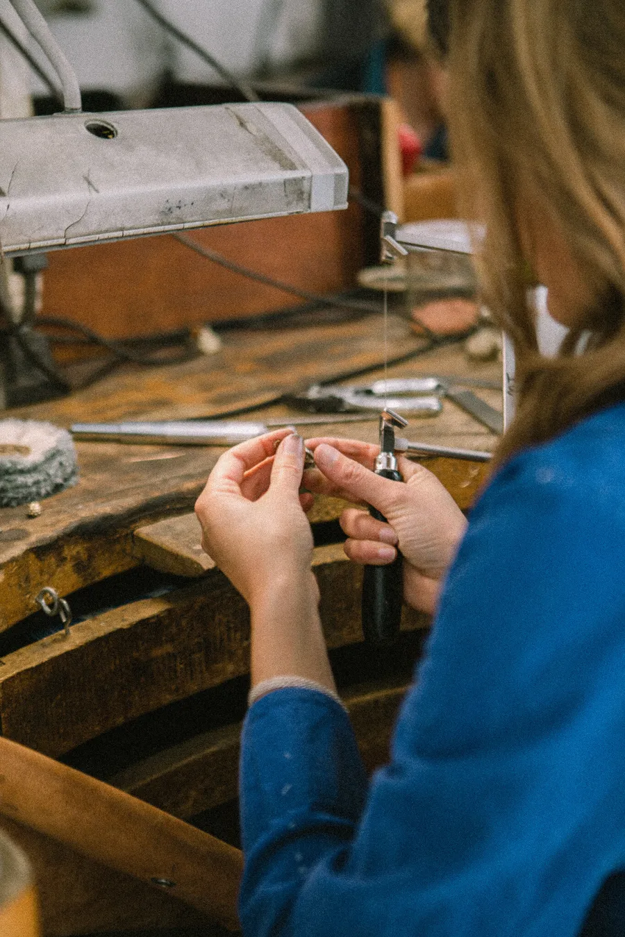 Réalisez votre anneau texturé plaqué or - Image n°1 - Wecandoo