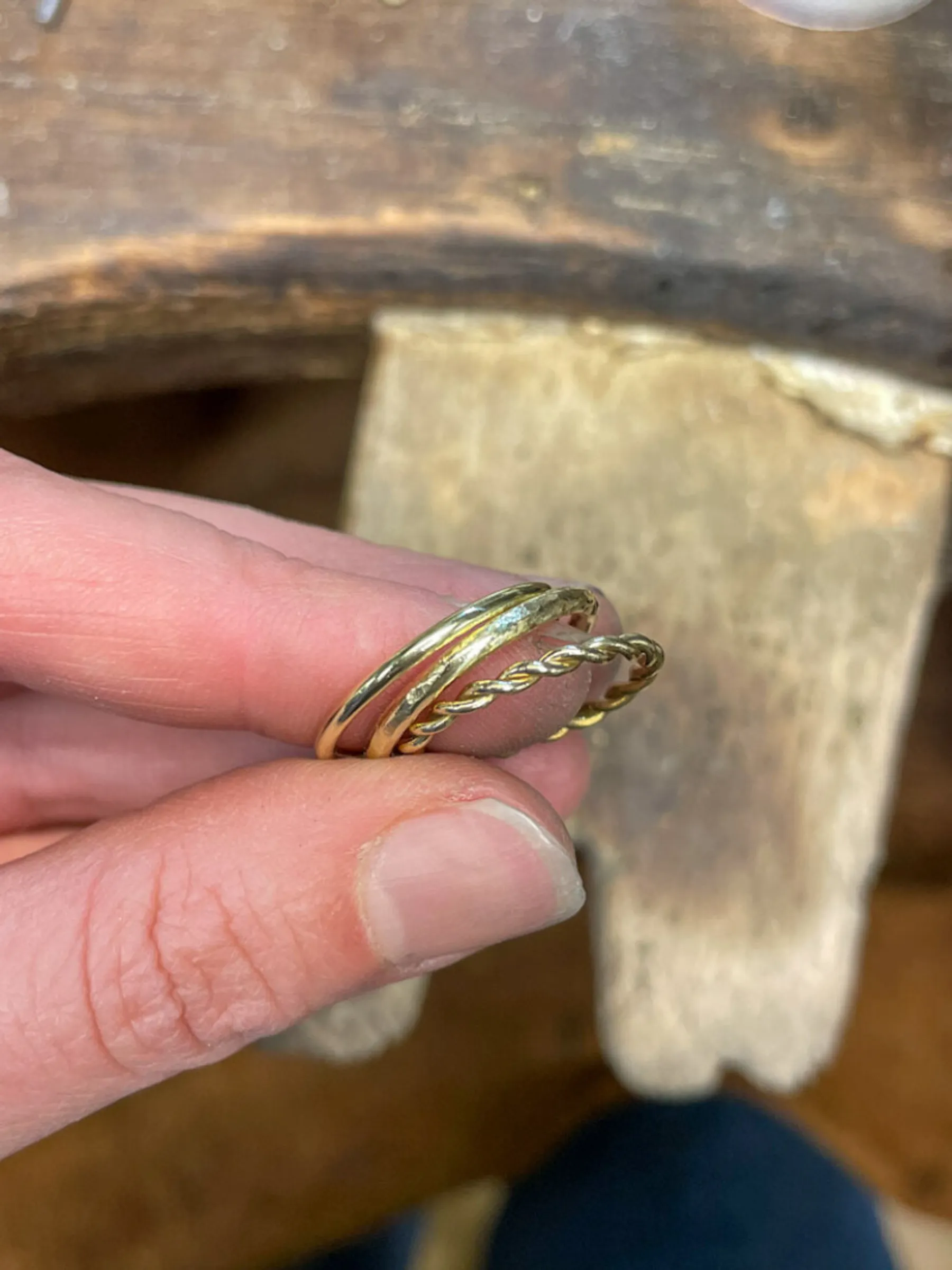 Réalisez votre anneau texturé plaqué or - Image n°5 - Wecandoo