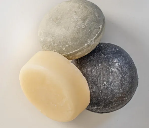 Initiez votre équipe à la fabrication de produits cosmétiques et fabriquez votre trio de produits capillaires avec Jihane - Afbeelding nr. 5 - Wecandoo