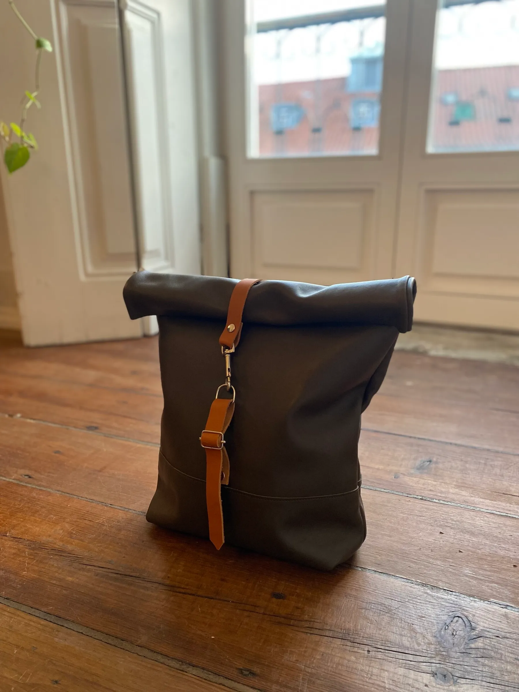 Créez votre sacoche à vélo ou sac à dos en cuir - Image n°5 - Wecandoo