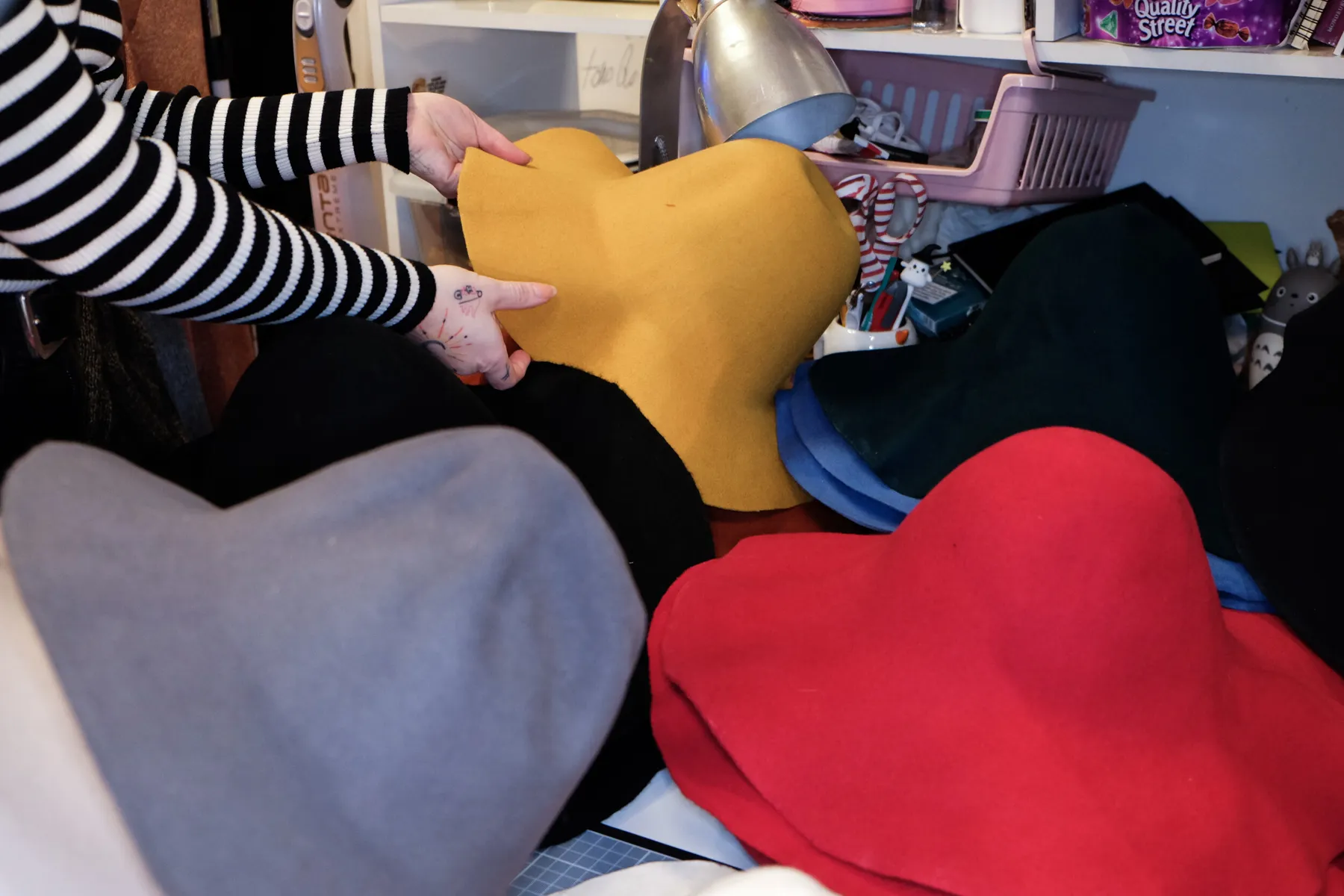 Réalisez votre chapeau en feutre avec Maud - Image n°1 - Wecandoo