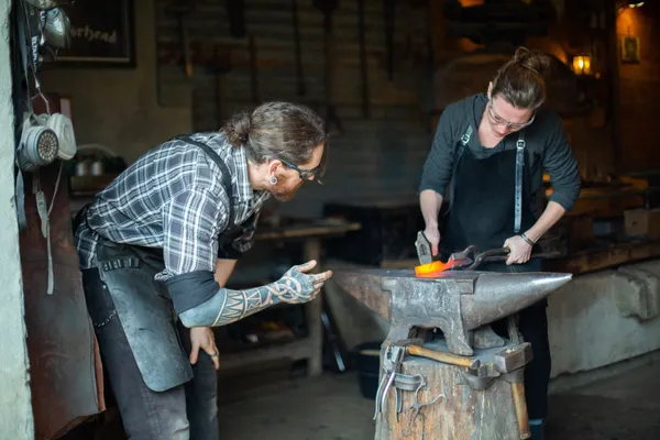 Forgez votre couteau droit et son manche de A à Z - 2 J - Image n°1 - Wecandoo