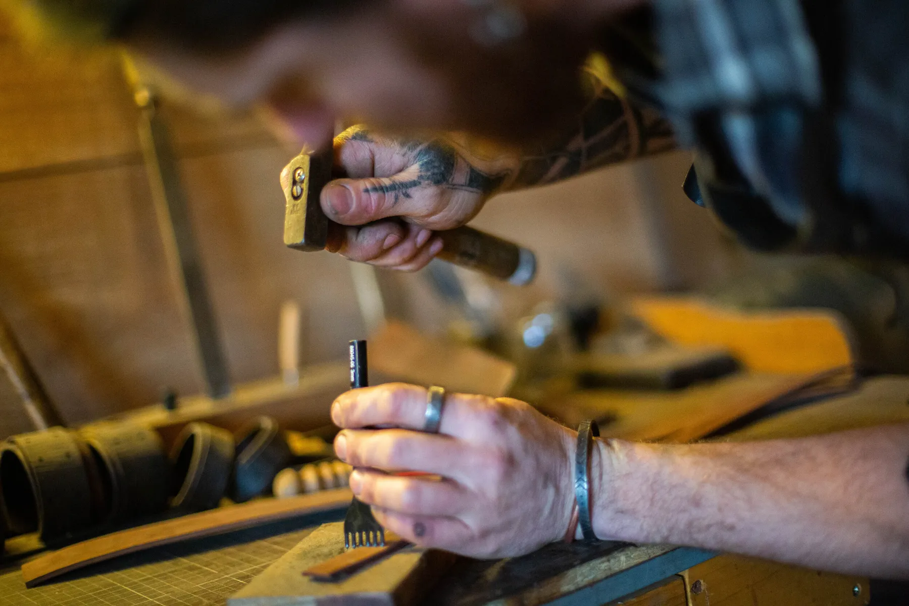 Forgez votre boucle de ceinture et réalisez votre ceinture sur une journée - Image n°2 - Wecandoo