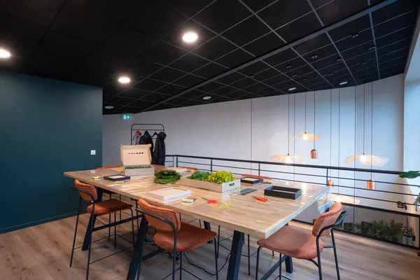 Réunissez votre équipe et créez votre panneau végétal avec Julien - Image n°4 - Wecandoo