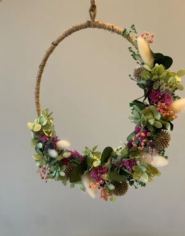 Fabriquez votre couronne de fleurs séchées - Afbeelding nr. 2 - Wecandoo