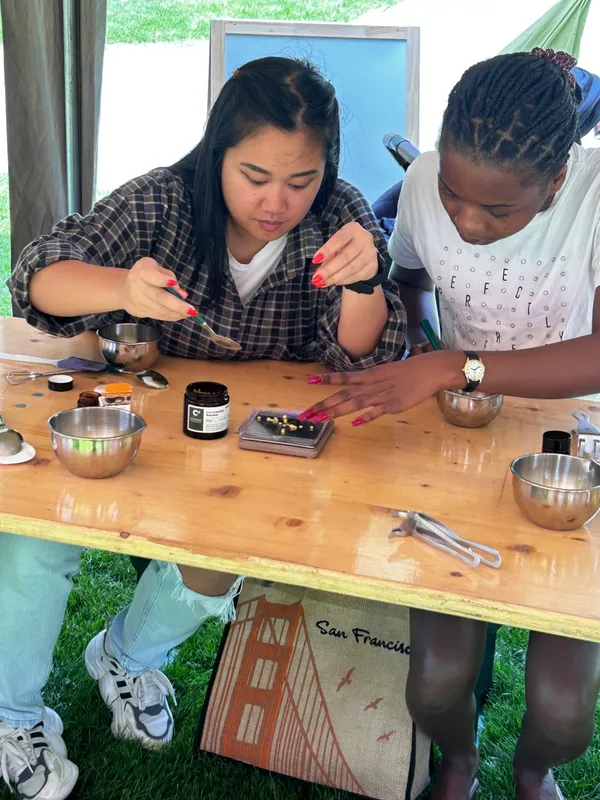 Create your two body care product at your venue - Image n°3 - Wecandoo