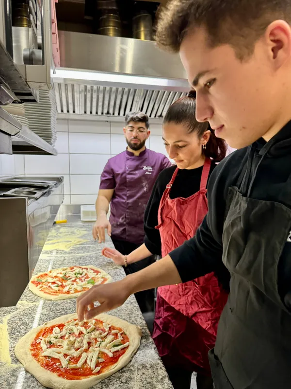 Réalisez votre pizza au feu de bois - Afbeelding nr. 3 - Wecandoo