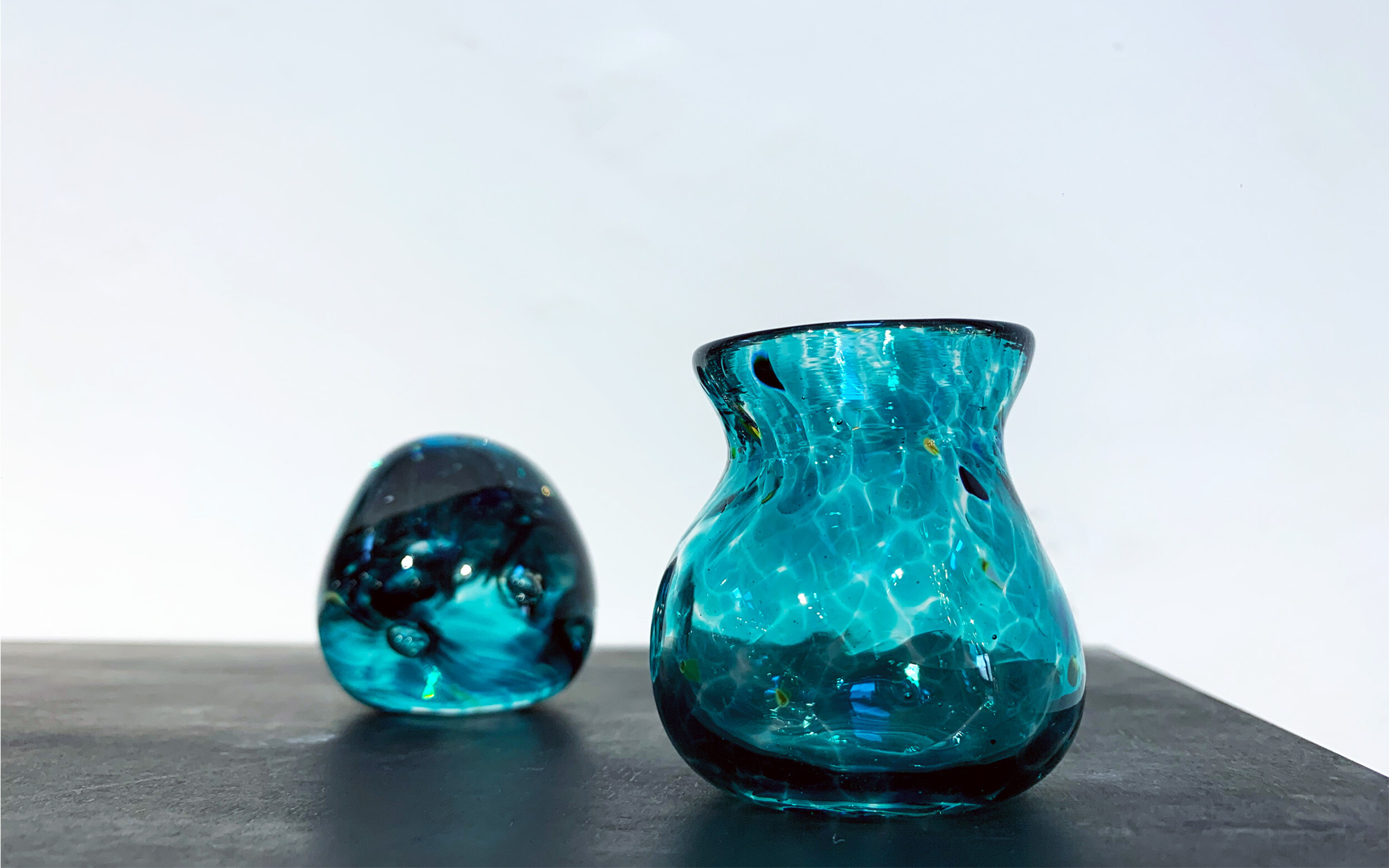 Wecandoo - Learn about glass blowing and make your own creation from scratch - Image n°3