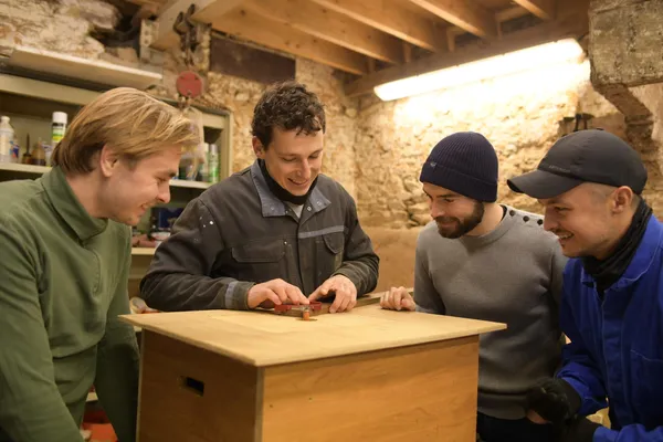 Fabriquez votre chilienne de A à Z en matériaux recyclés - Image n°2 - Wecandoo