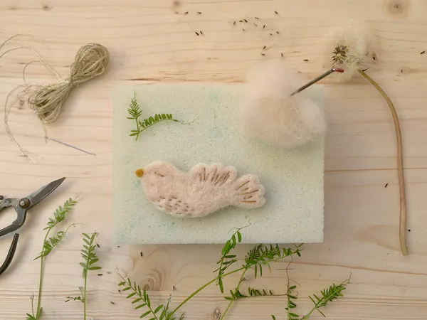 Réalisez votre broche grâce au feutrage à l'aiguille - Image n°5 - Wecandoo