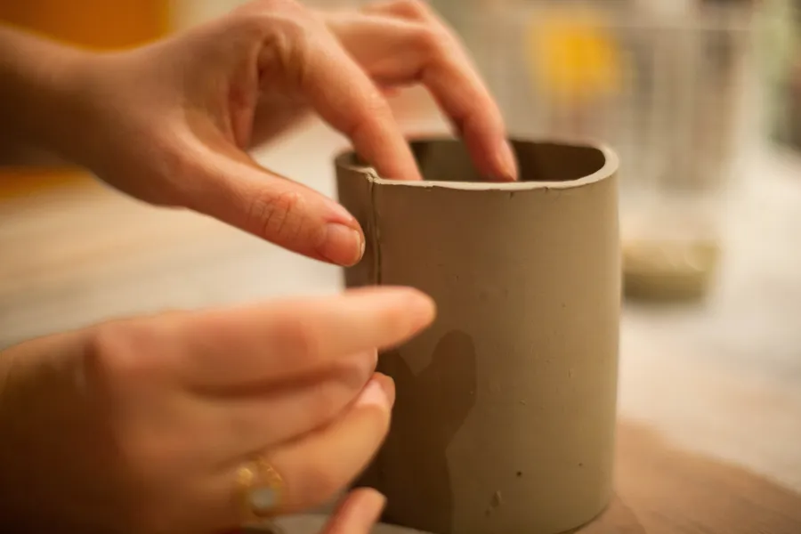 Initiez-vous au modelage et au décor sur céramique - Afbeelding nr. 1 - Wecandoo