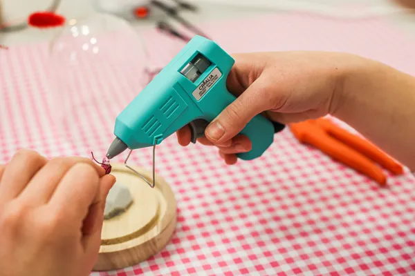 Réalisez votre cloche de fleurs séchées - Afbeelding nr. 2 - Wecandoo