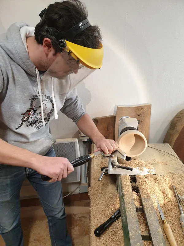 Perfectionnez-vous en tour à bois et réalisez un bol - Image n°2 - Wecandoo