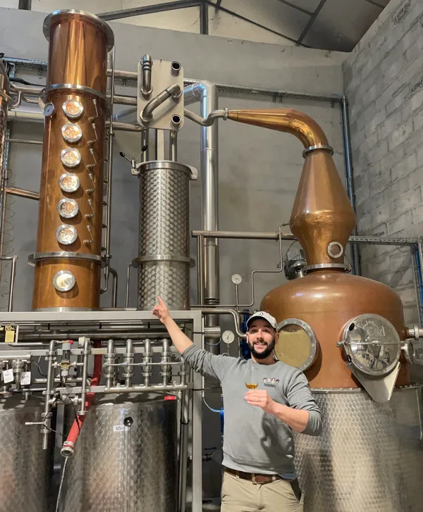 Visitez une distillerie artisanale et dégustez des spiritueux locaux avec Arnaud et Antoine - Image n°3 - Wecandoo