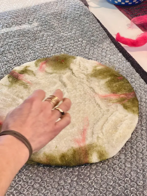 Feutrez votre bol ou luminaire - Image n°2 - Wecandoo