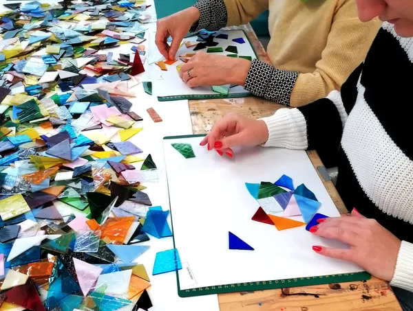 Initiez-vous à l'art du vitrail Tiffany - Image n°4 - Wecandoo