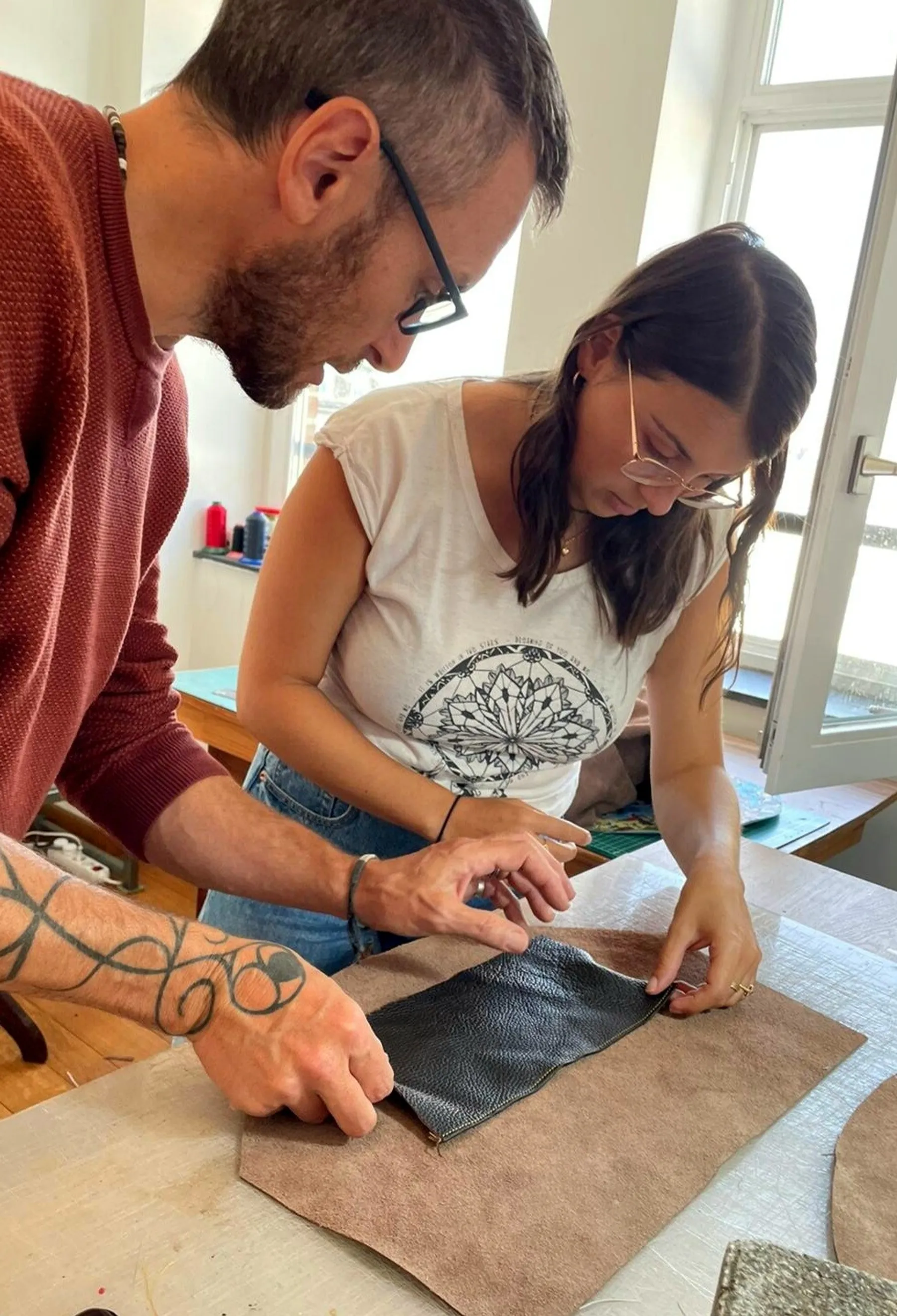 Façonnez votre banane en cuir - Image n°2 - Wecandoo