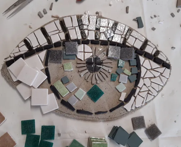 Créez votre miroir en mosaïque de 20x20 cm - Image n°5 - Wecandoo