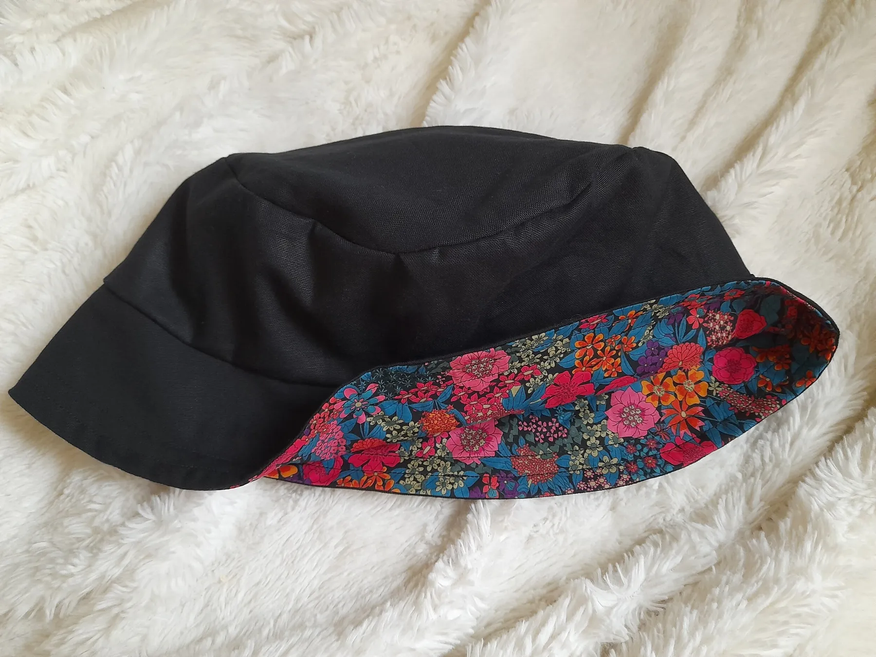 Réalisez votre bob réversible - Image n°5 - Wecandoo