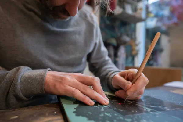 Découvrez la technique de la pointe sèche - Image n°4 - Wecandoo