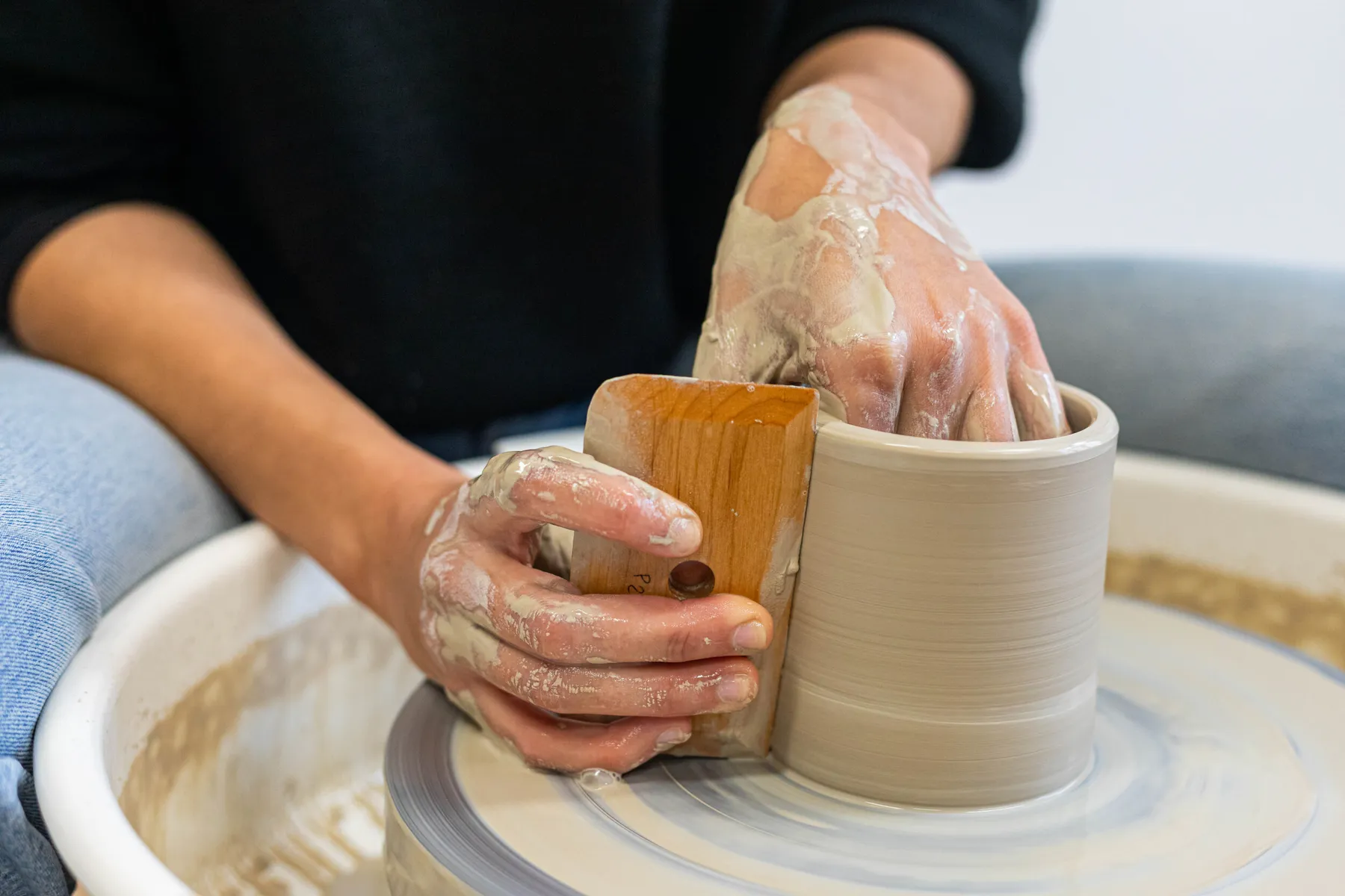 Tournez vos deux bols en céramique avec Laura - Afbeelding nr. 1 - Wecandoo