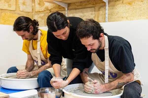 Tournez vos deux bols en céramique avec Laura - Image n°3 - Wecandoo