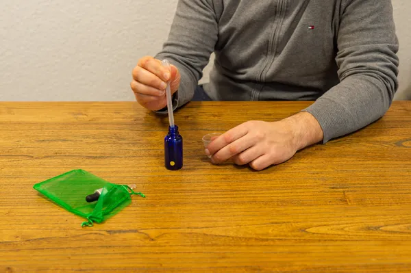 Rassemblez votre équipe autour des senteurs en composant votre propre parfum unique avec Isabelle - Image n°2 - Wecandoo