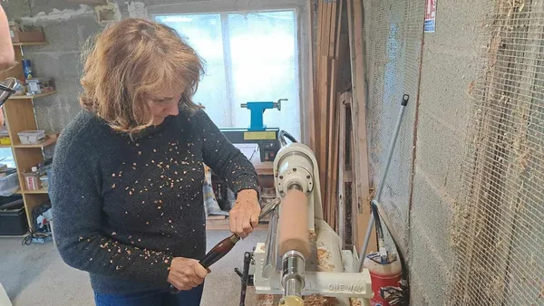 Créez votre stylo au tour à bois avec Laurent - Afbeelding nr. 3 - Wecandoo