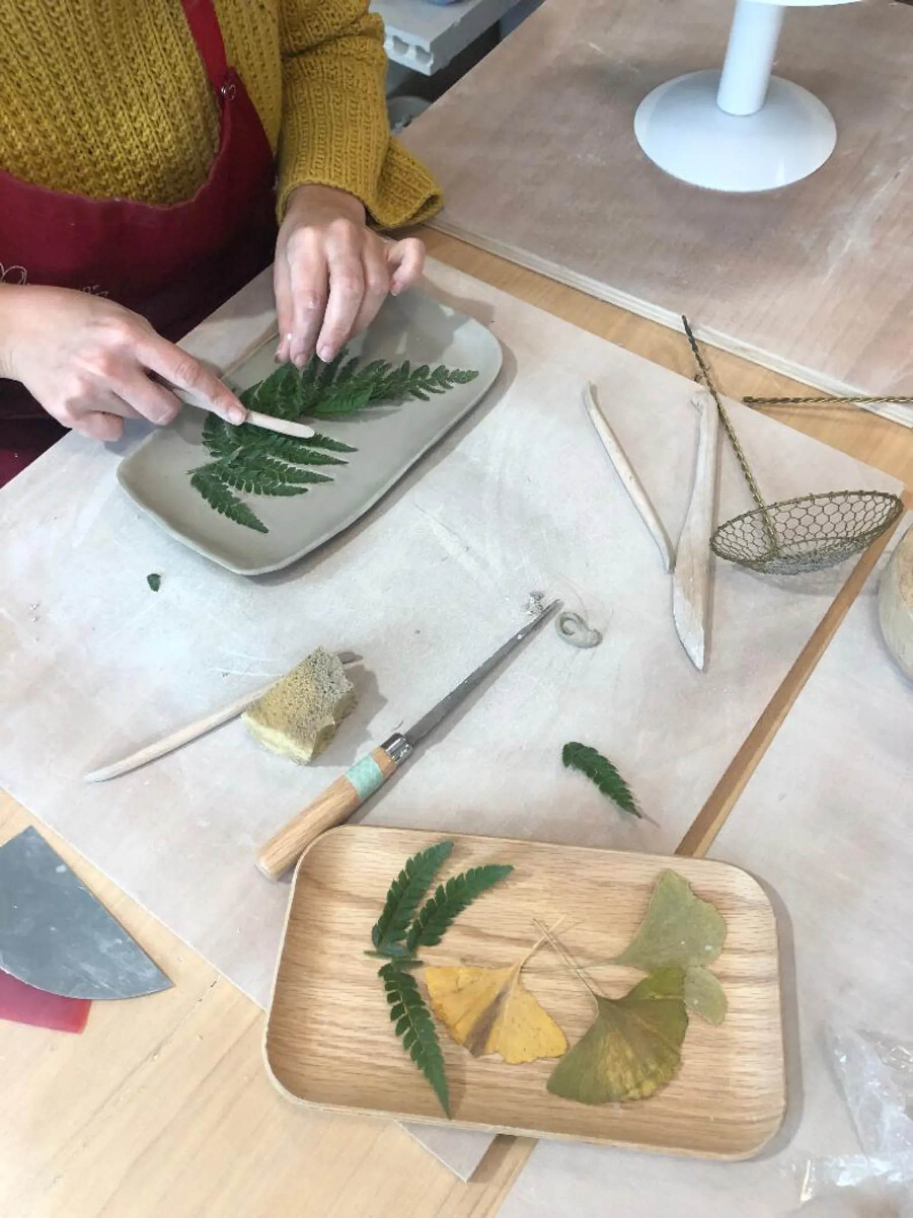 Initiez-vous au modelage et au décor sur céramique - Image n°5 - Wecandoo