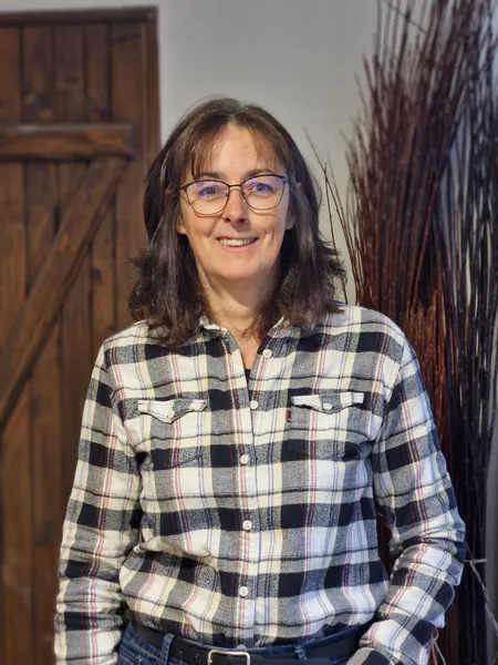 Véronique : Productrice d'Osier et Vannière à Seine-et-Marne (77)