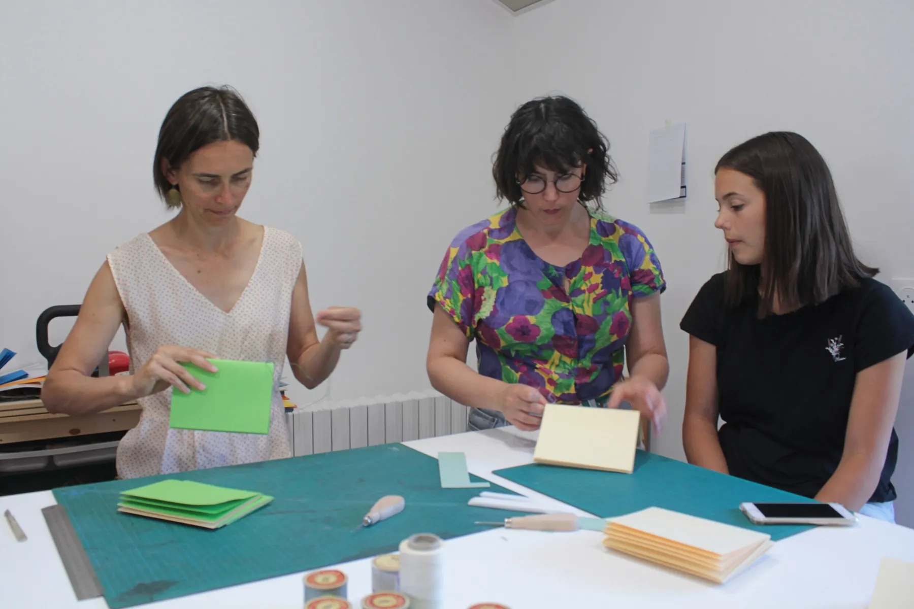 Initiez-vous à la reliure crisscross - Image n°4 - Wecandoo