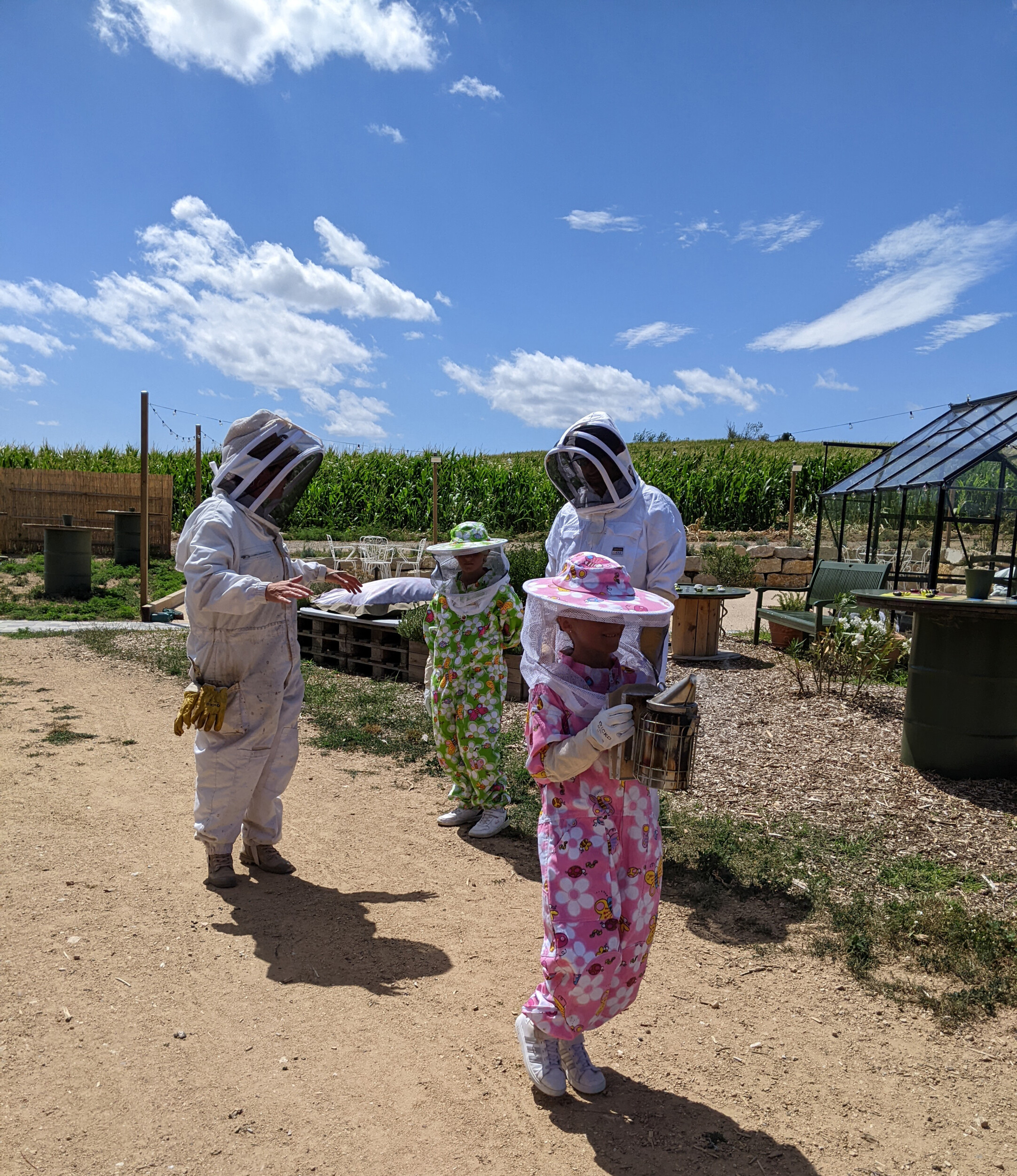 Wecandoo - Découvrez l'apiculture et dégustez du miel et des boissons au miel en duo avec votre enfant - Image n°5