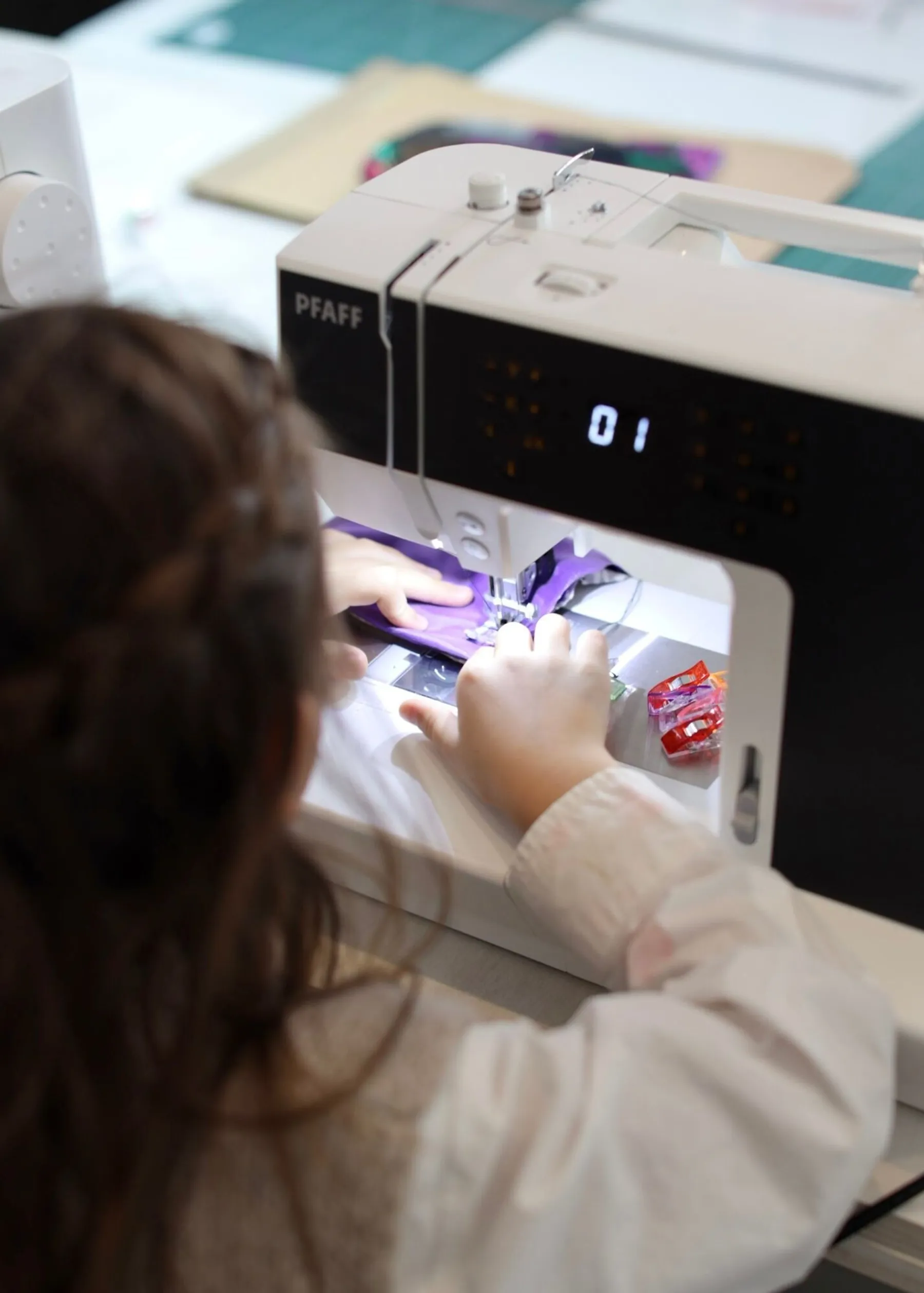 Cousez votre accessoire en duo avec votre enfant - Image n°4 - Wecandoo